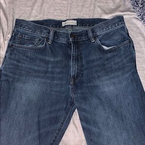 GAP Straight Fit Jeans